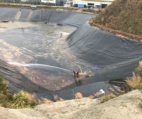 中站废水池清理